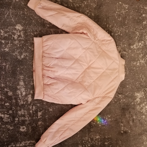 Soft pink puffy jacket - Picture 5 of 5